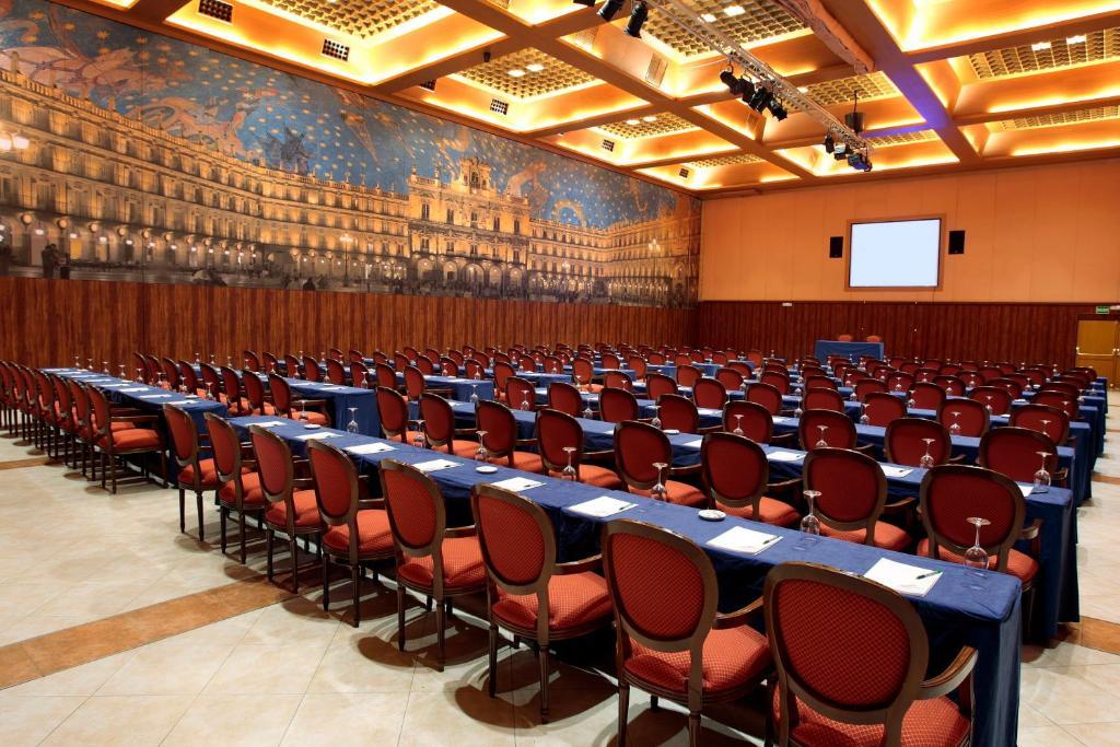 Hotel Dona Brigida - Salamanca Forum Villamayor  Eksteriør billede
